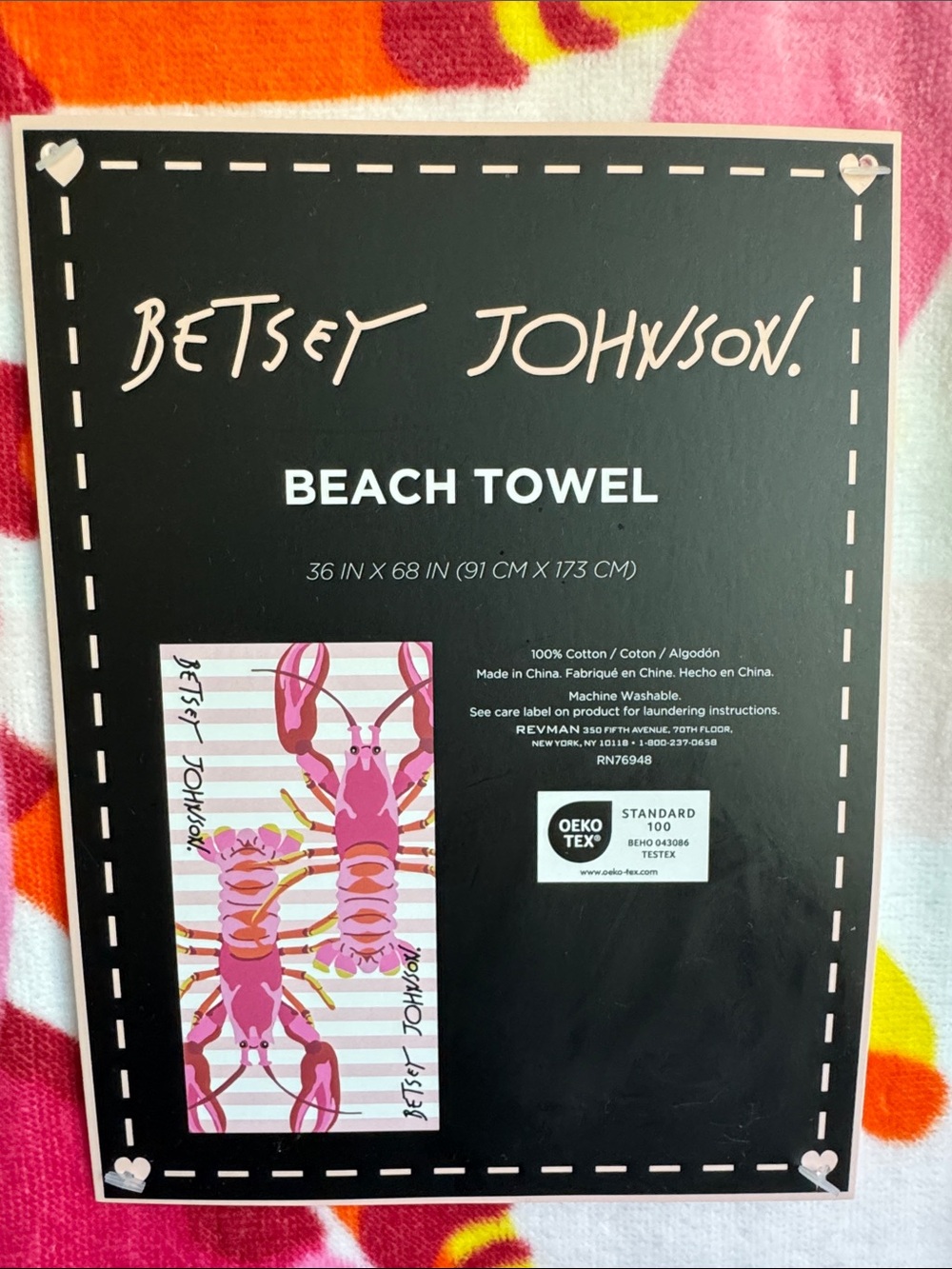 🦞🌴 Betsey Johnson Lobster Beach Towel – Bright, Playful & Summer Ready! 🌴🦞 - Picture 7 of 8